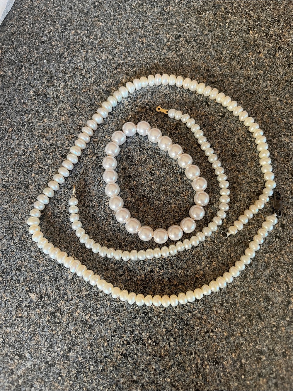 Freshwater Pearl Necklace and Bracelet Set in White - Women Jewelry